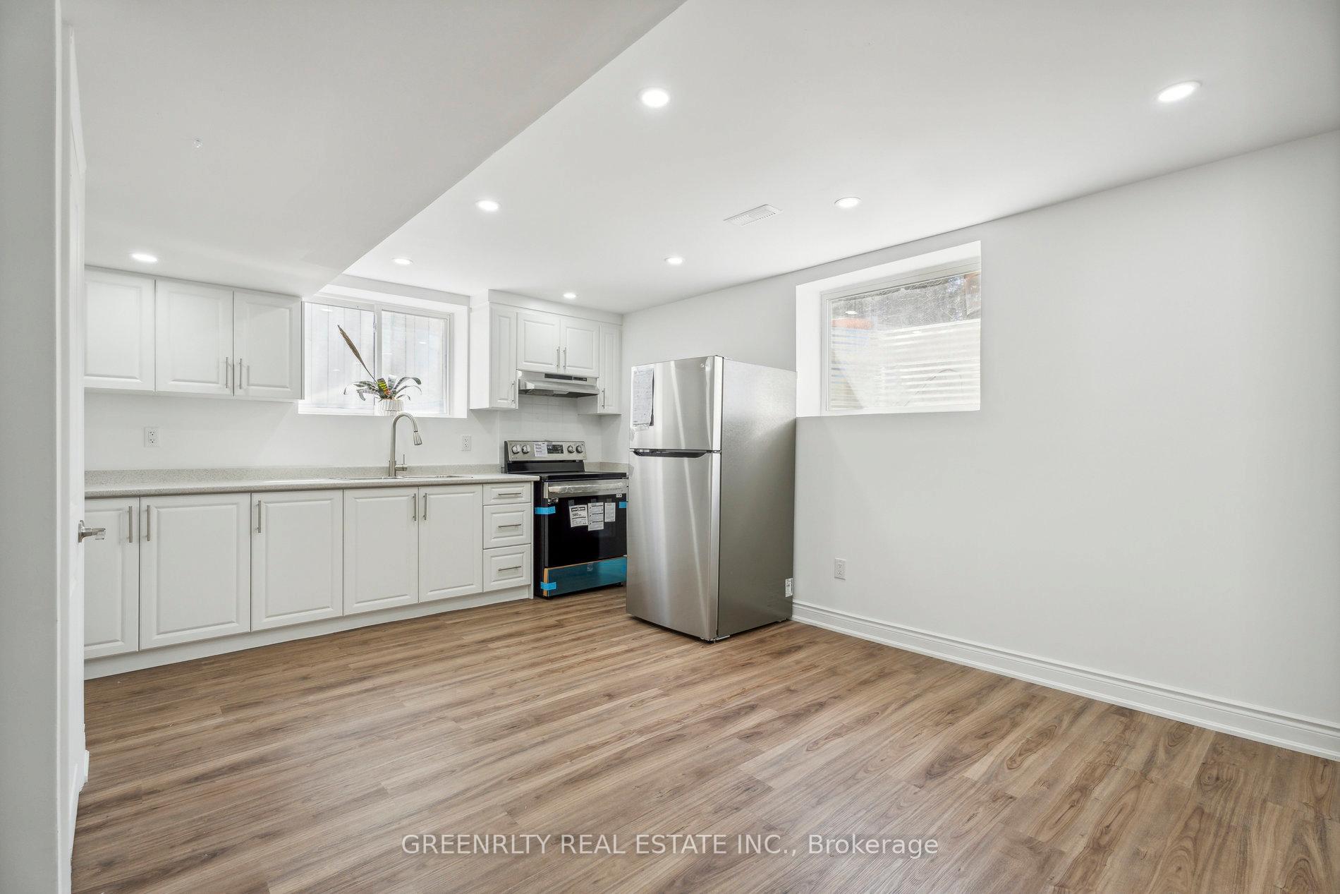 Photo 9 of Unit Unit #2, 720 Cedar Street, Shelburne — HOMEH