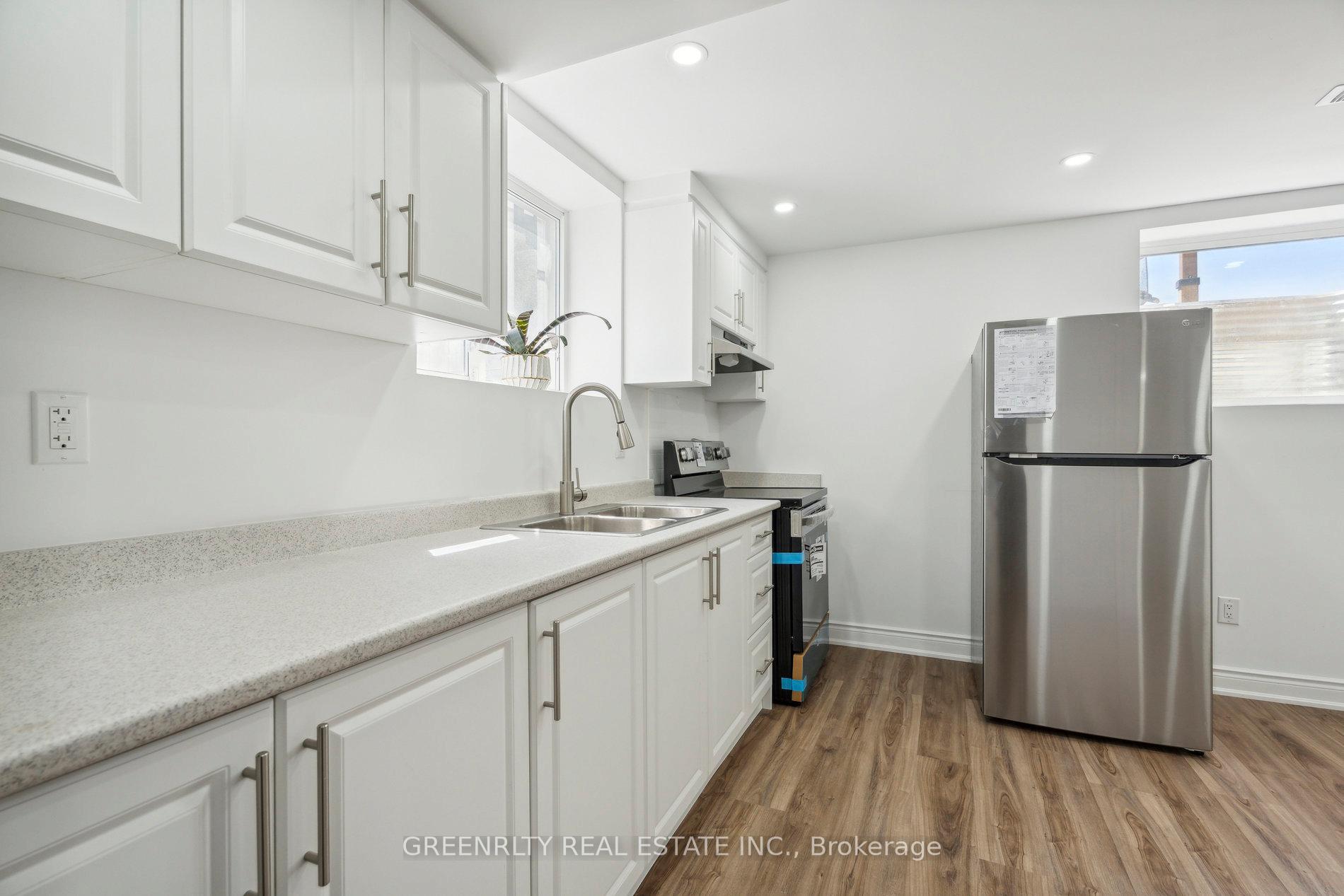 Photo 5 of Unit Unit #2, 720 Cedar Street, Shelburne — HOMEH