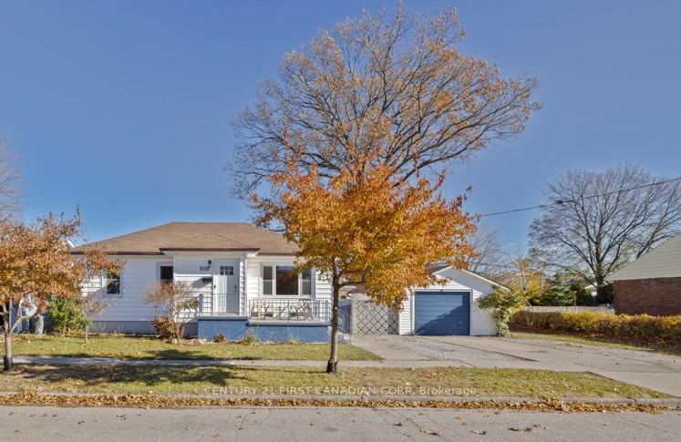 Photo 1 of 118 Gordon Street, Sarnia — HOMEH