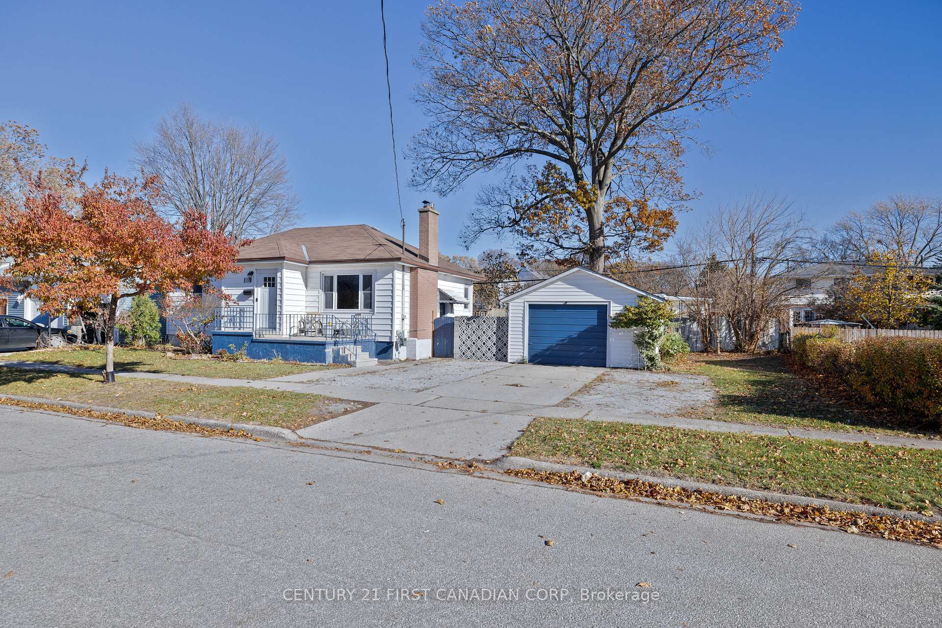 Photo 17 of 118 Gordon Street, Sarnia — HOMEH