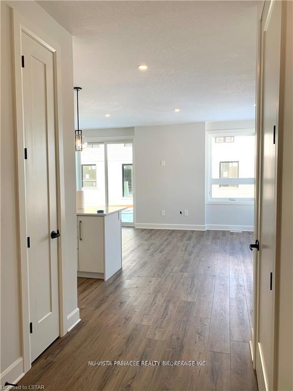 Photo 7 of Unit 148, 175 Doan Drive, Middlesex Centre, Rural Middlesex Centre — HOMEH
