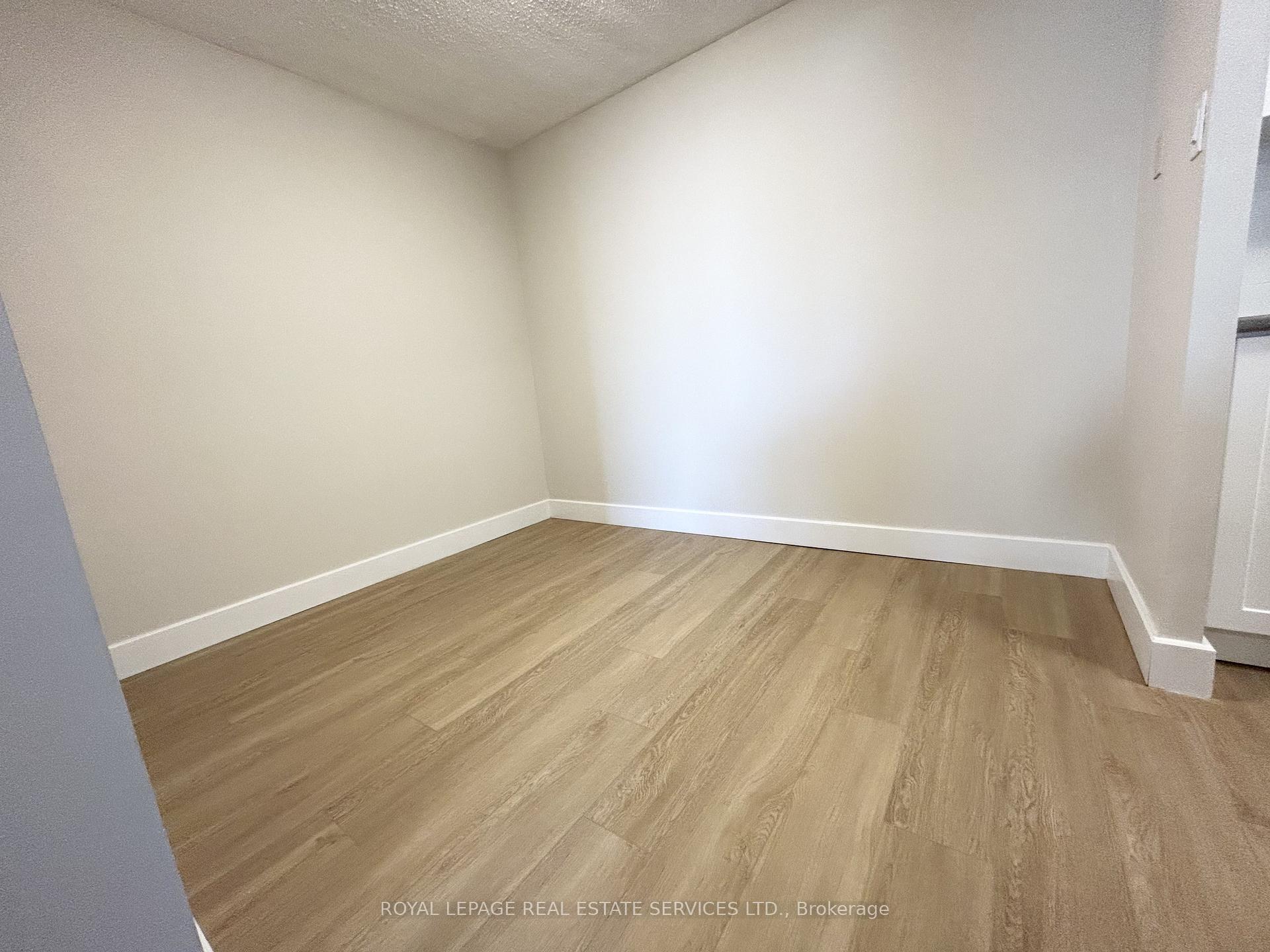 Photo 6 of Unit 1010, 82 Millside Drive, Milton, Old Milton — HOMEH