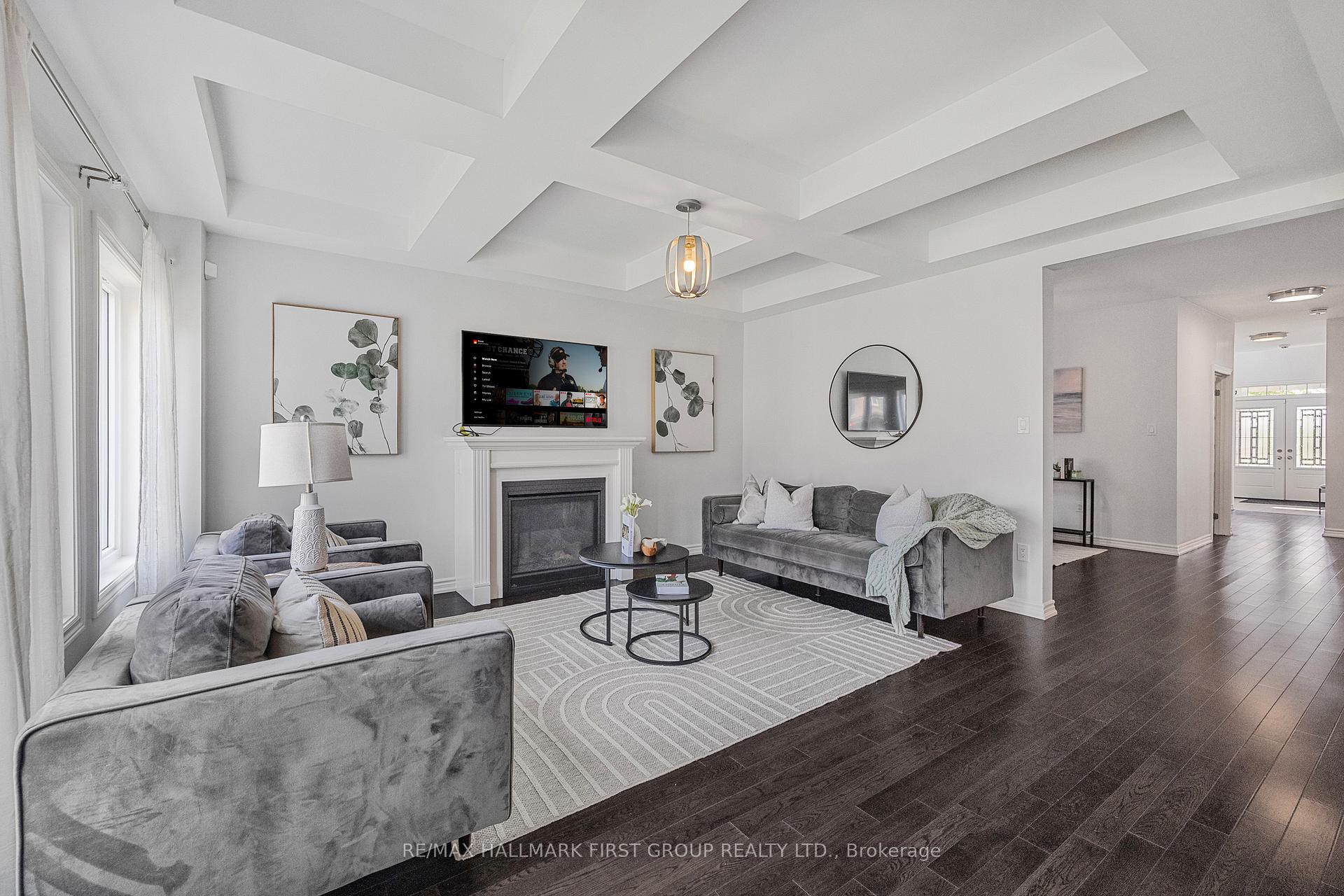 Photo 8 of 154 Lyle Drive, Clarington, Bowmanville — HOMEH