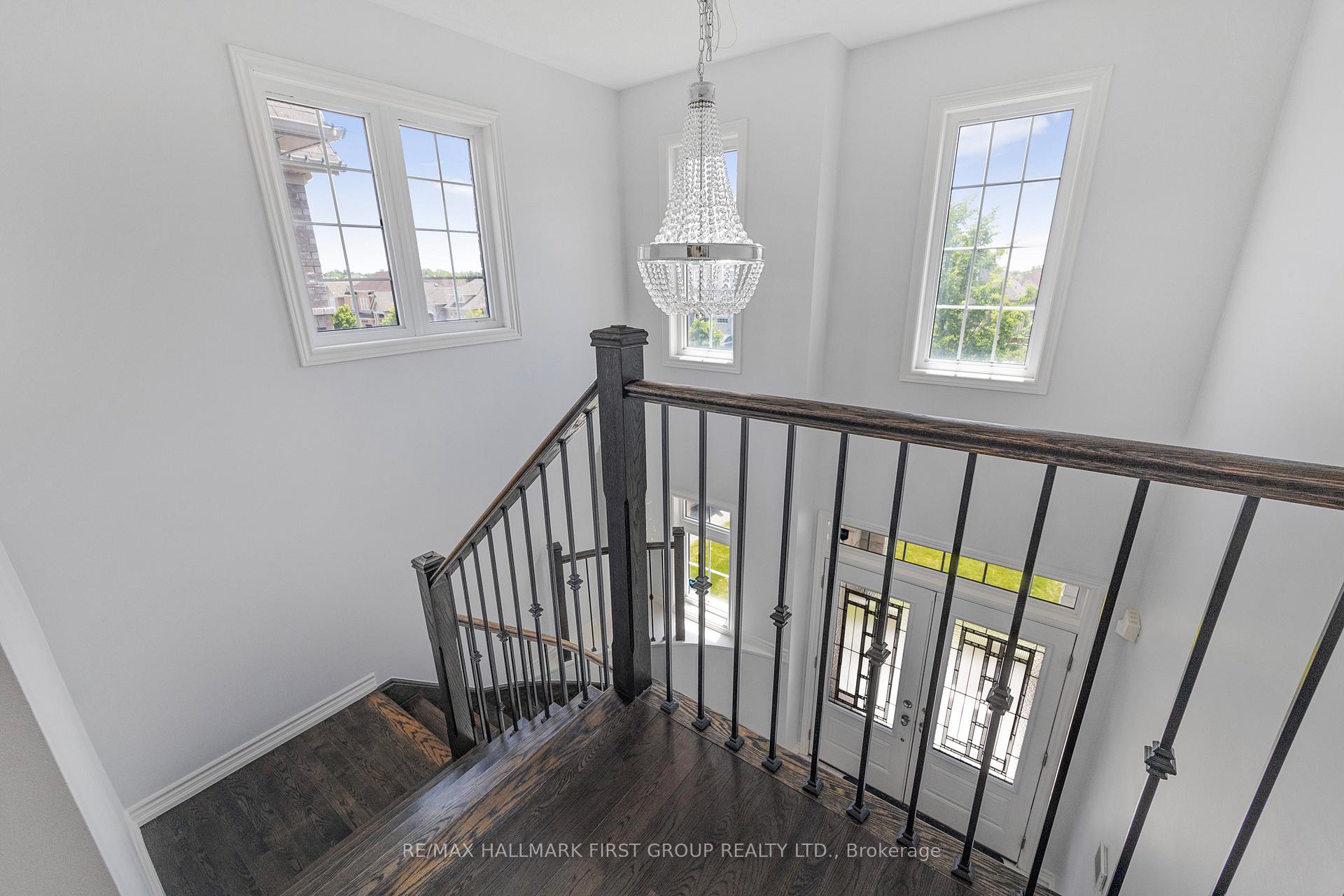 Photo 24 of 154 Lyle Drive, Clarington, Bowmanville — HOMEH