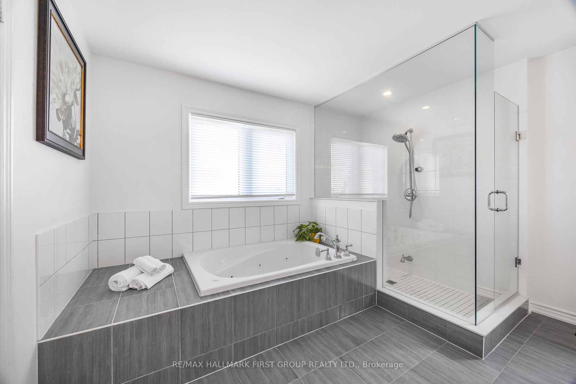 Photo 29 of 154 Lyle Drive, Clarington, Bowmanville — HOMEH
