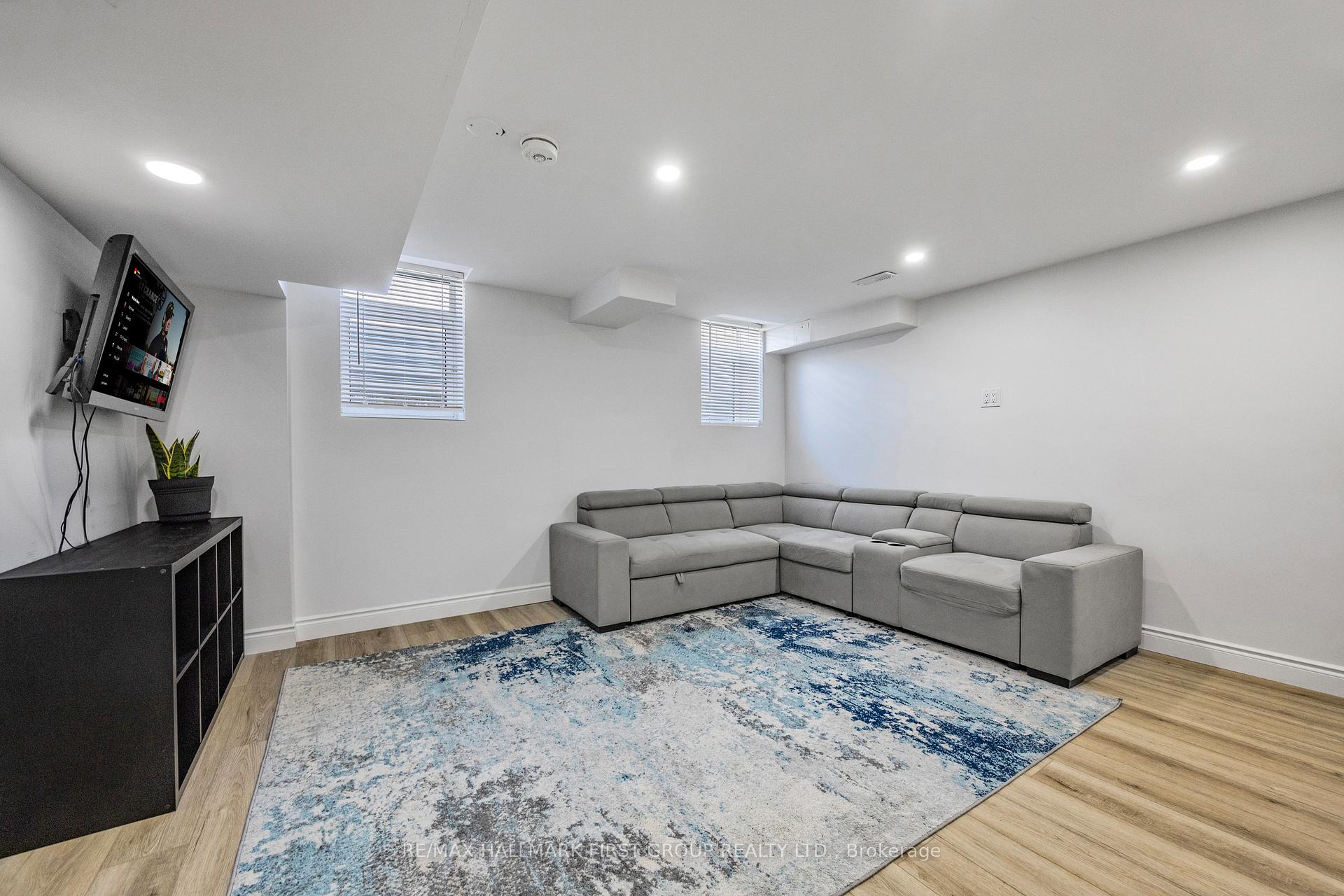 Photo 38 of 154 Lyle Drive, Clarington, Bowmanville — HOMEH