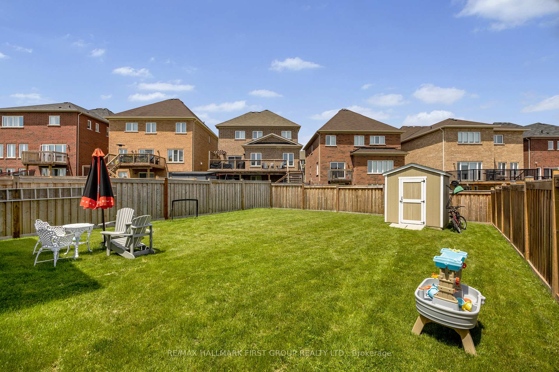 Photo 46 of 154 Lyle Drive, Clarington, Bowmanville — HOMEH