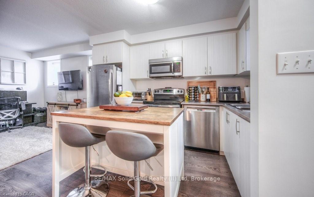 Photo 23 of Unit D, 388 Old Huron Road, Kitchener — HOMEH