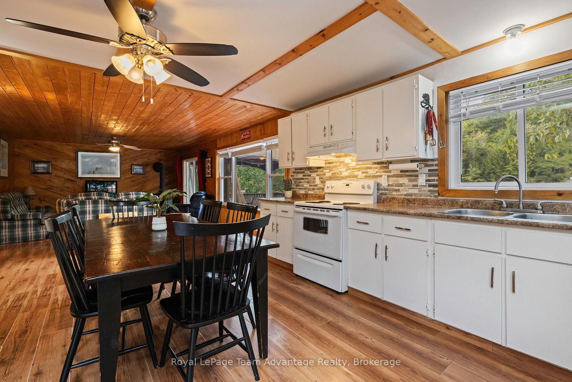 Photo 9 of 79 Mckellar Lake Road, McKellar — HOMEH