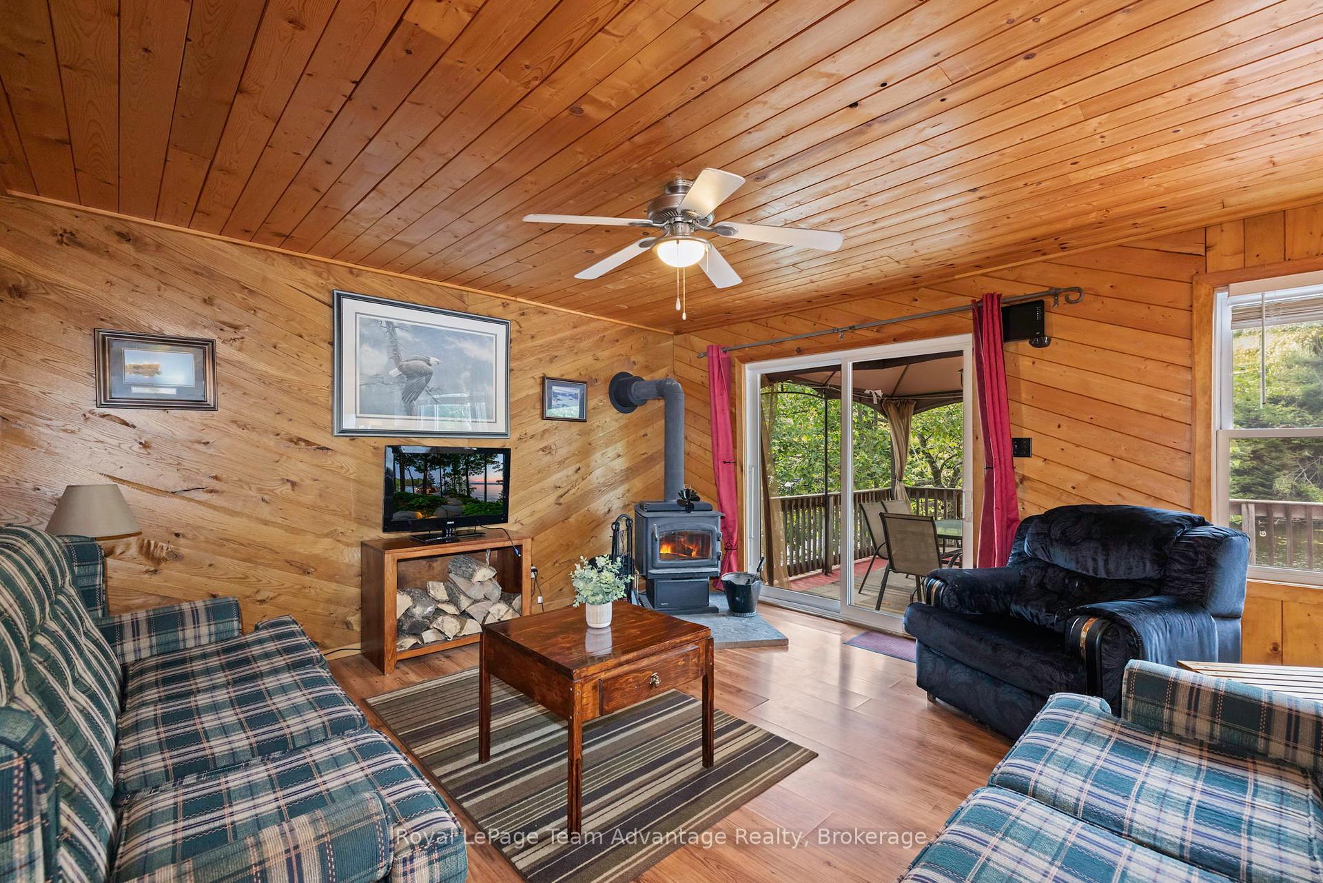 Photo 7 of 79 Mckellar Lake Road, McKellar — HOMEH