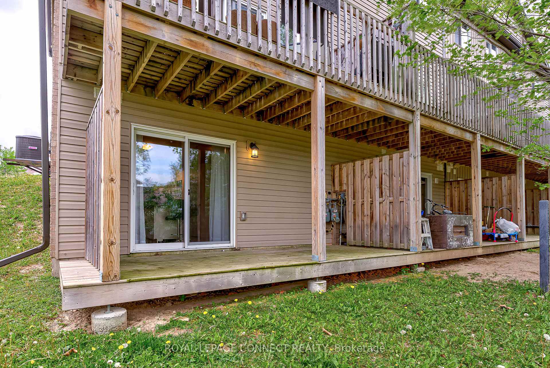 Photo 12 of Unit 5B, 1180 Countrystone Drive, Kitchener, Highland West — HOMEH