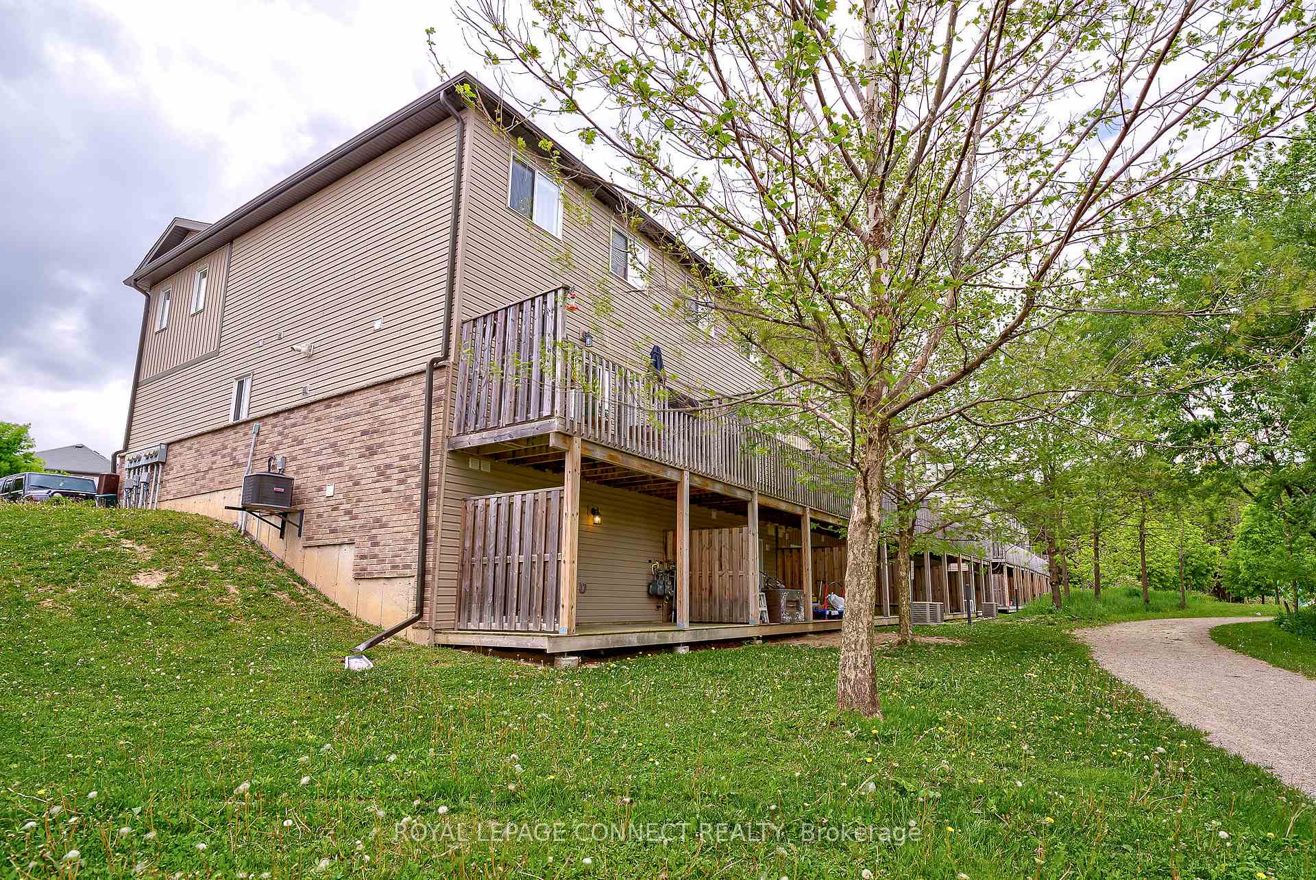 Photo 22 of Unit 5B, 1180 Countrystone Drive, Kitchener, Highland West — HOMEH