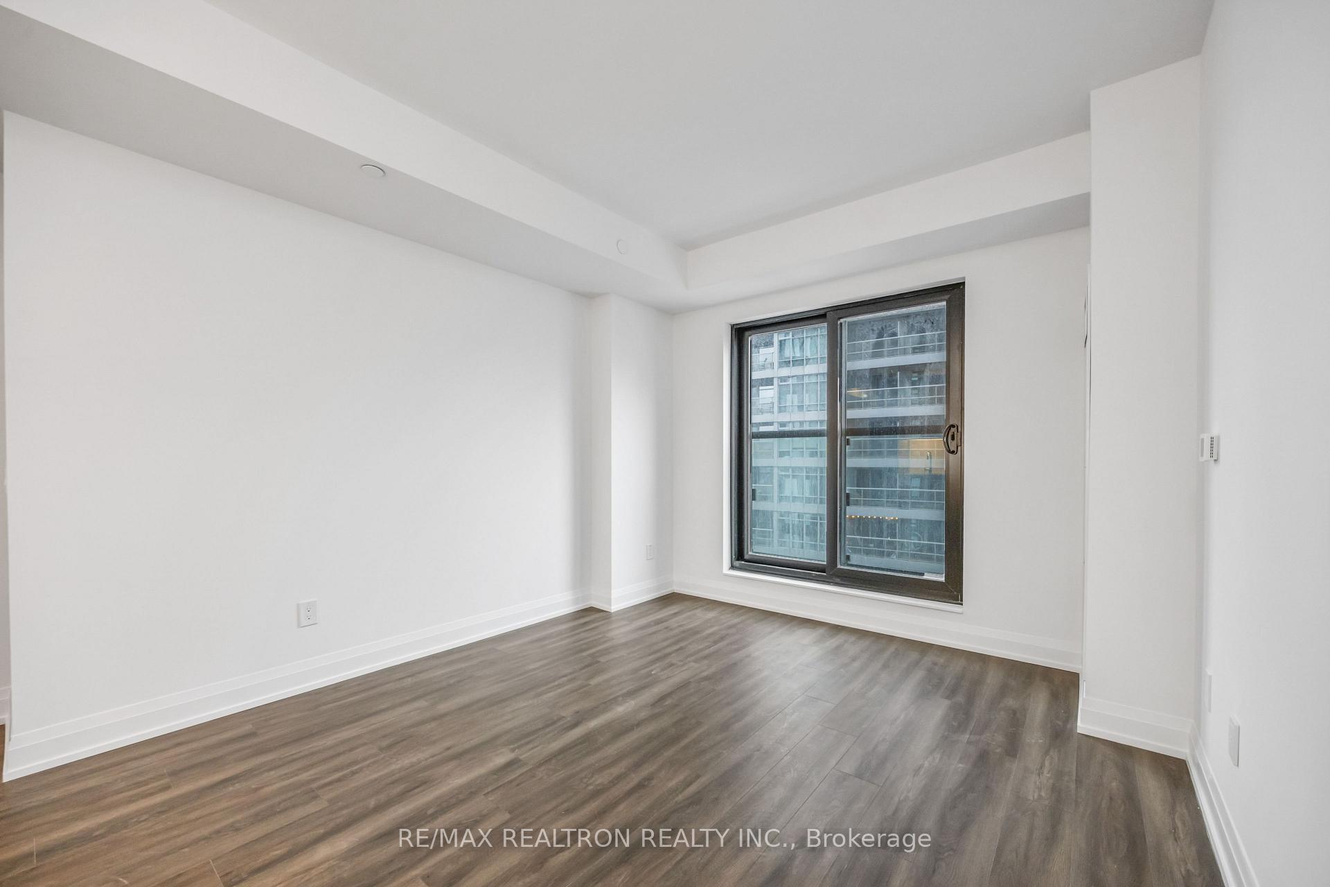 Photo 4 of Unit 1511, 20 Soudan Avenue, Toronto, Mount Pleasant West — HOMEH