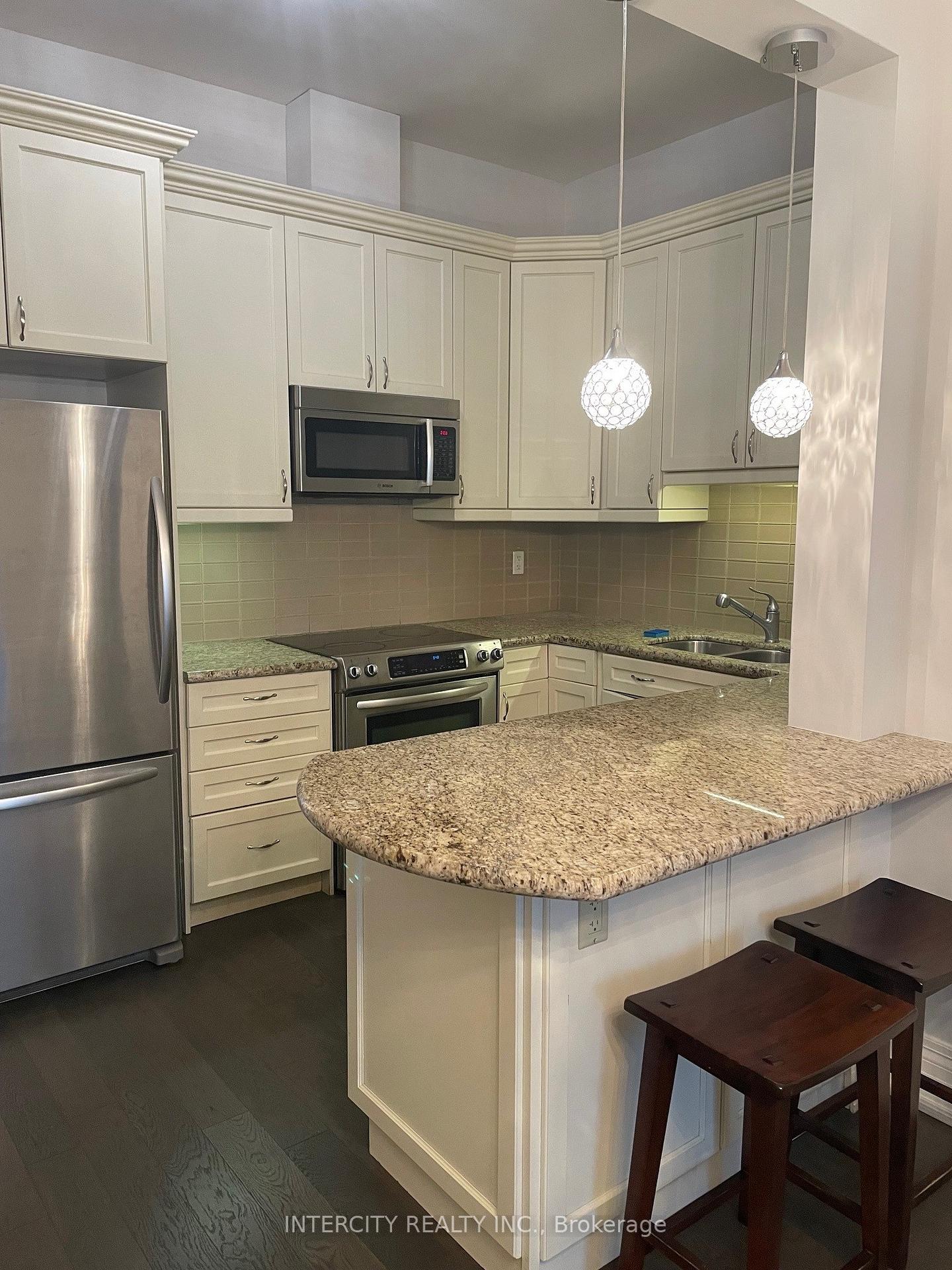 Photo 13 of Unit 124, 80 Burns Boulevard, King, King City — HOMEH