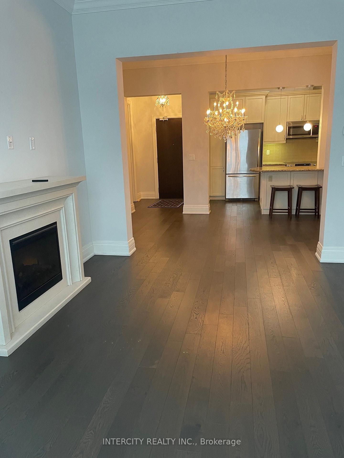 Photo 6 of Unit 124, 80 Burns Boulevard, King, King City — HOMEH