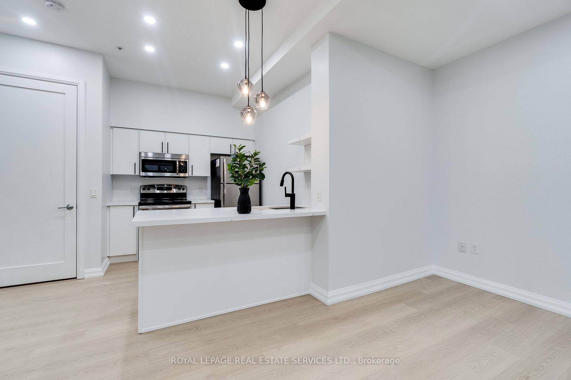 Photo 14 of Unit 611, 112 King Street E, Hamilton, Beasley — HOMEH