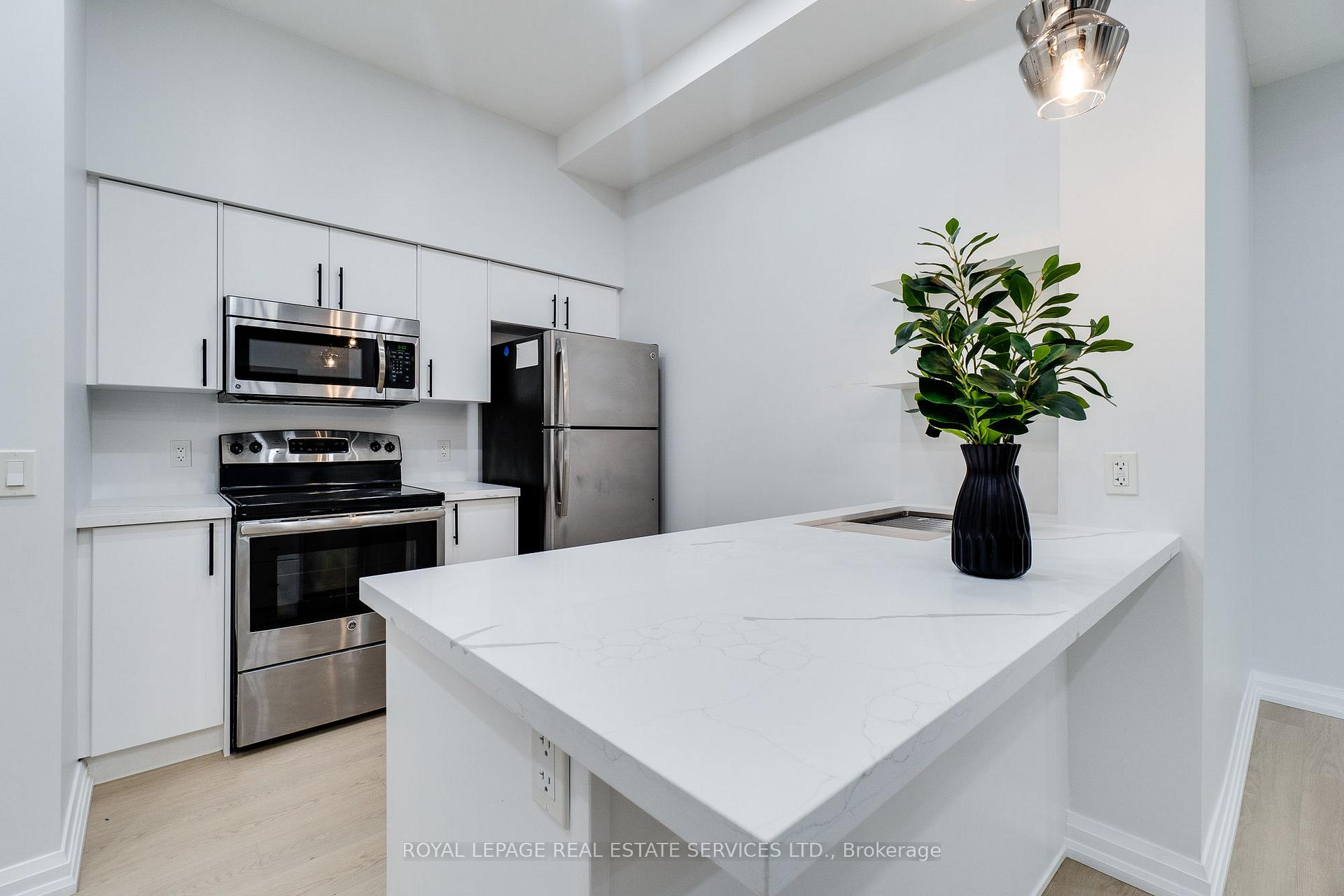 Photo 29 of Unit 611, 112 King Street E, Hamilton, Beasley — HOMEH