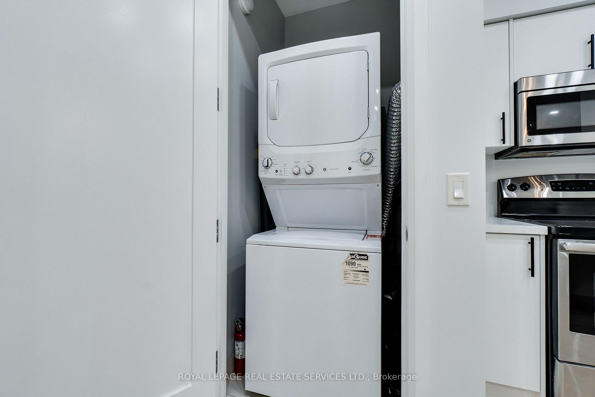 Photo 9 of Unit 611, 112 King Street E, Hamilton, Beasley — HOMEH