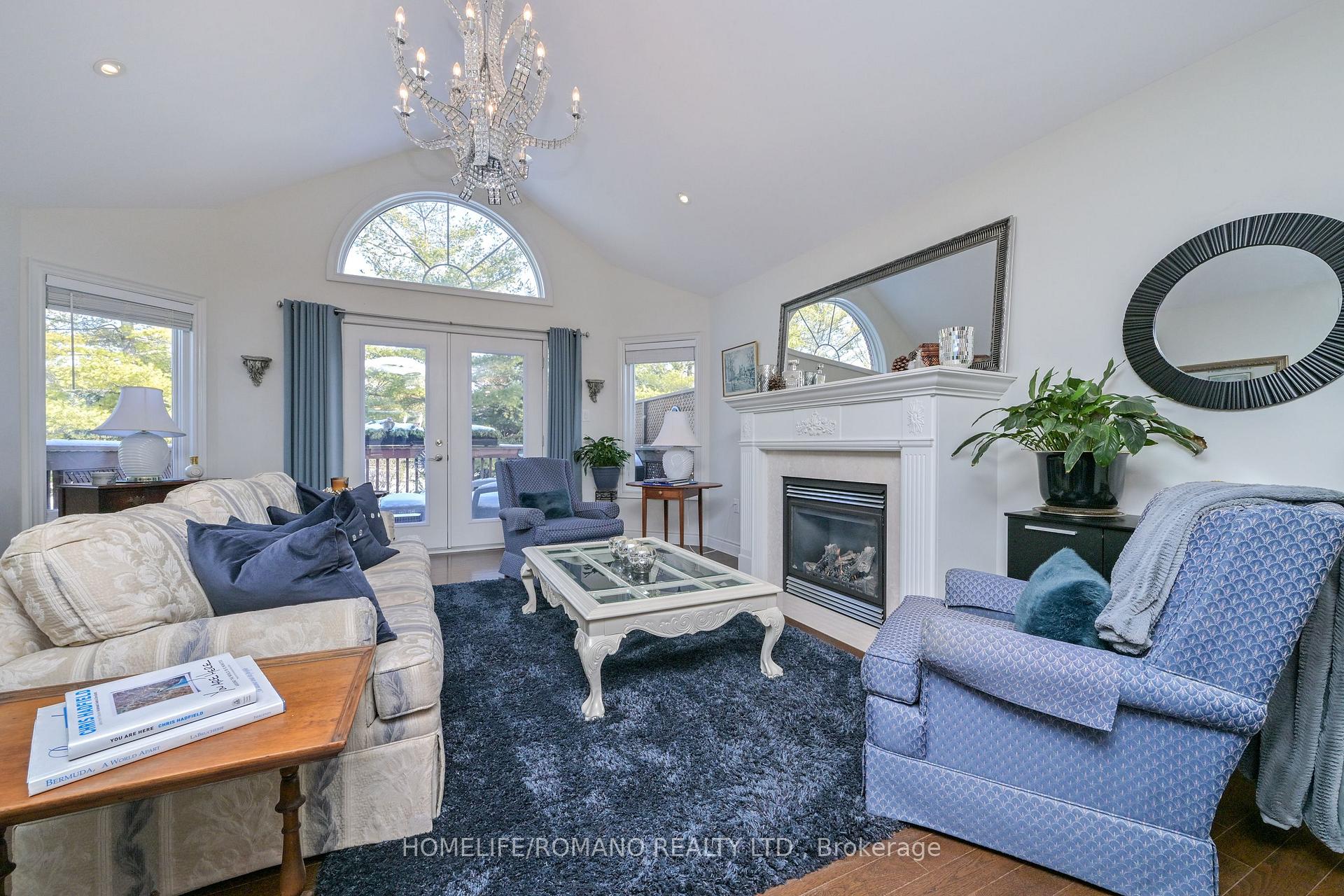 Photo 10 of Unit 13, 72 Tuscany Grande, New Tecumseth, Rural New Tecumseth — HOMEH