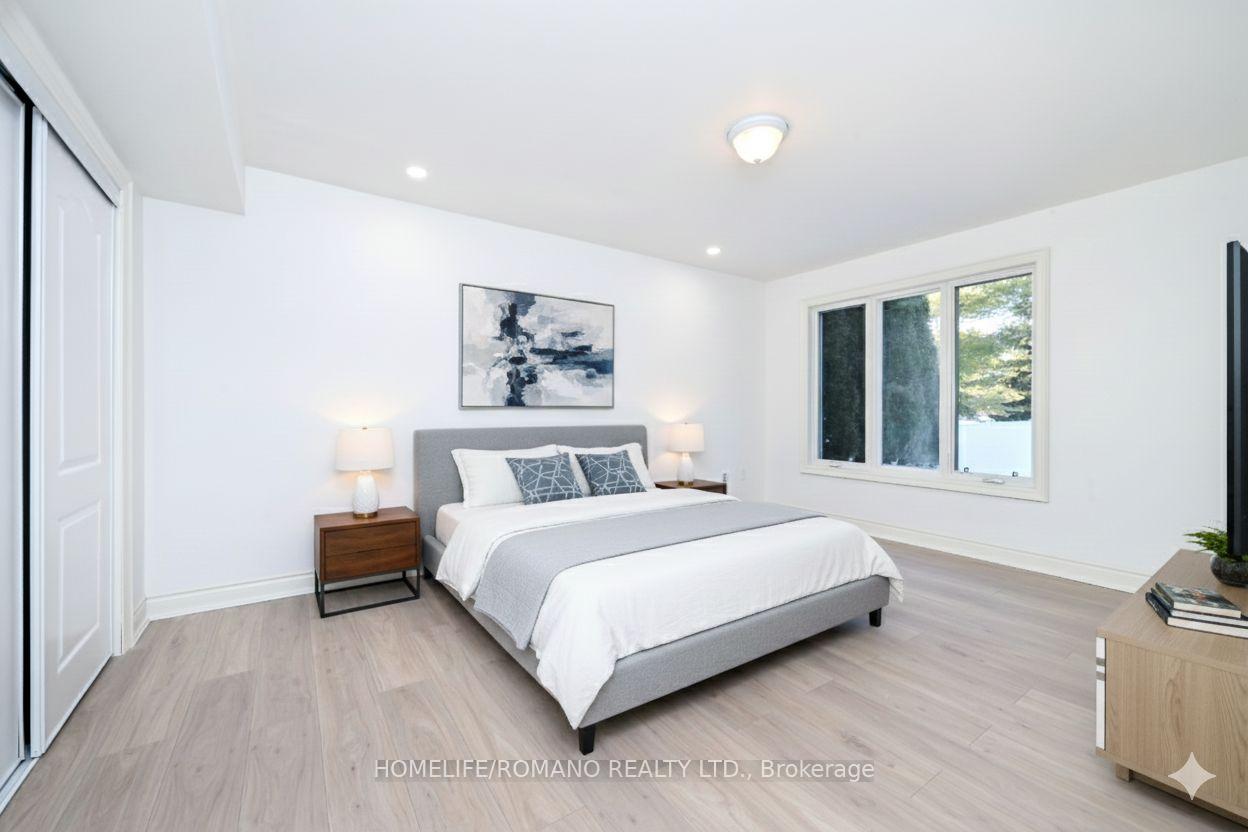 Photo 16 of Unit 13, 72 Tuscany Grande, New Tecumseth, Rural New Tecumseth — HOMEH