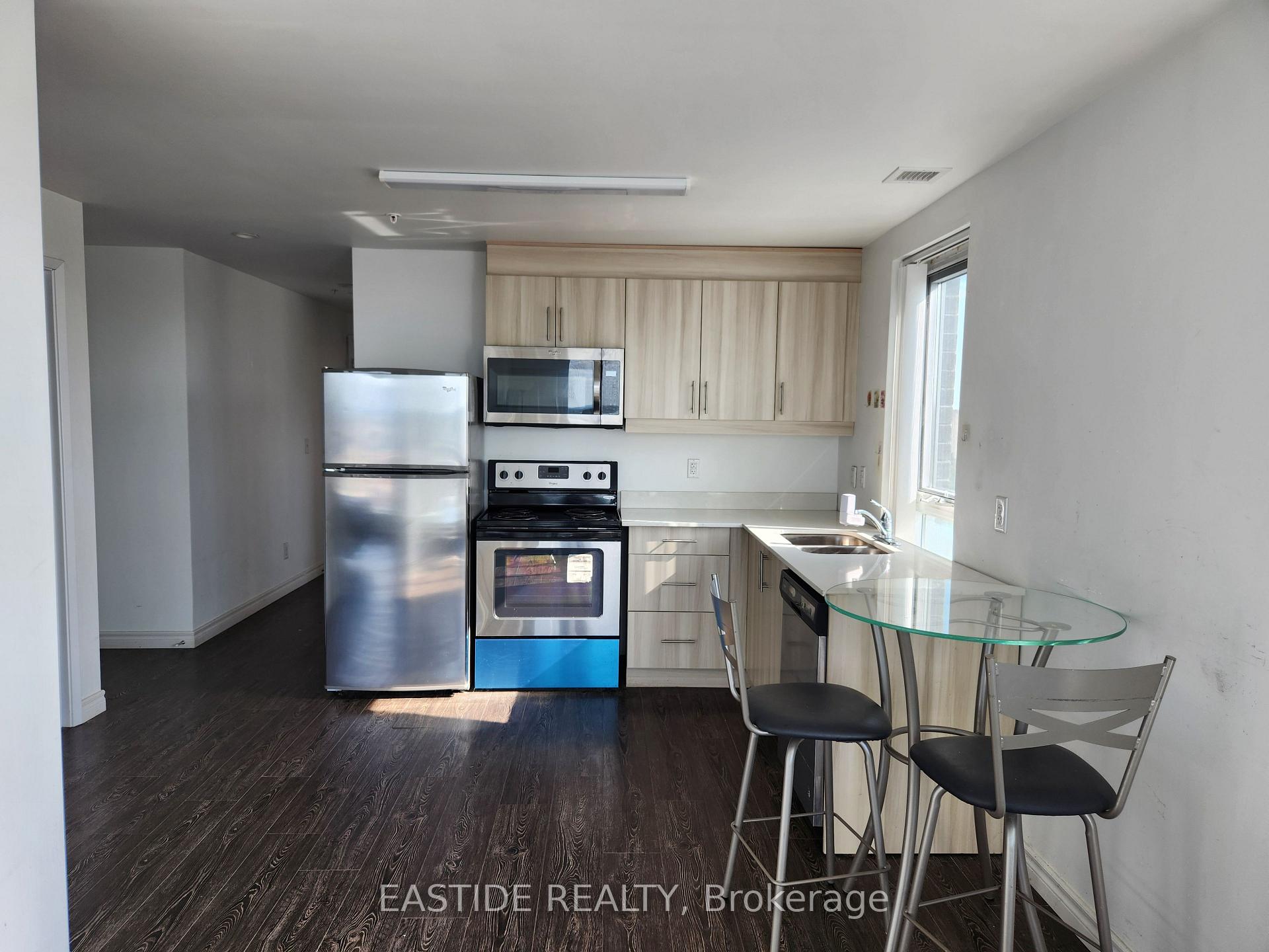 Photo 8 of Unit 1805, 158 King Street N, Waterloo — HOMEH