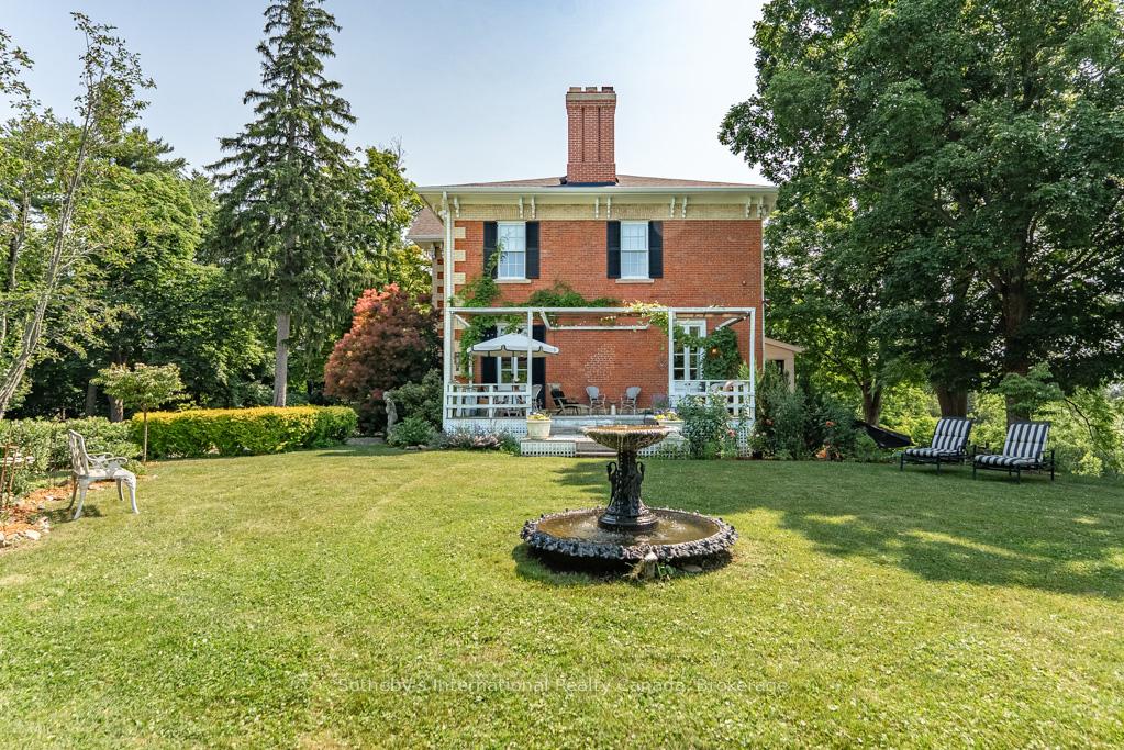 Photo 13 of 22 Hauser Place, Hamilton, Greensville — HOMEH