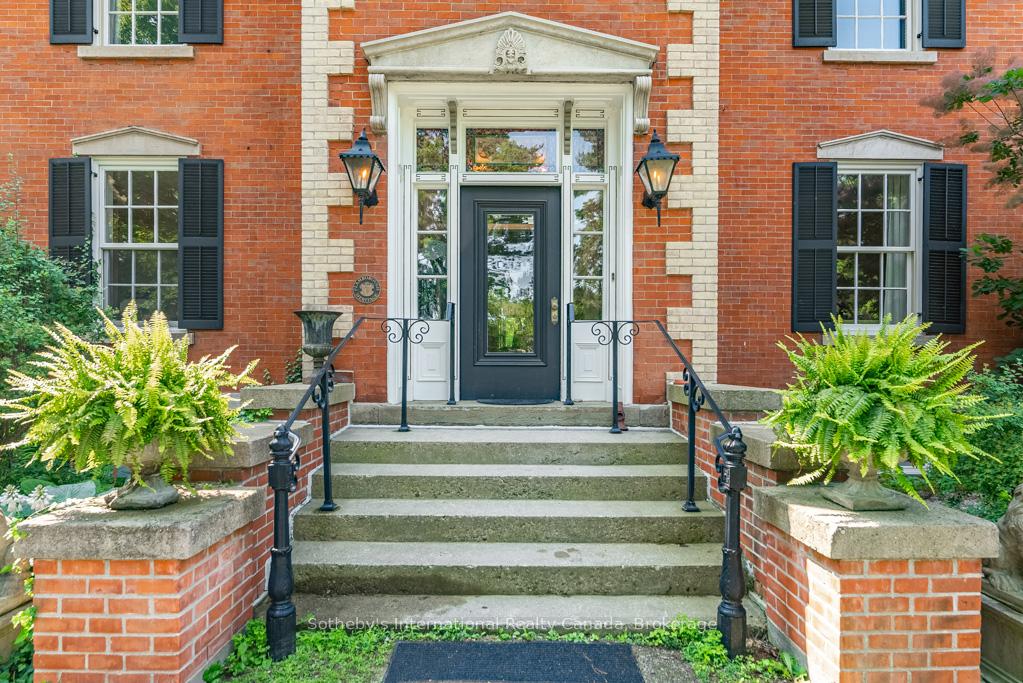 Photo 16 of 22 Hauser Place, Hamilton, Greensville — HOMEH