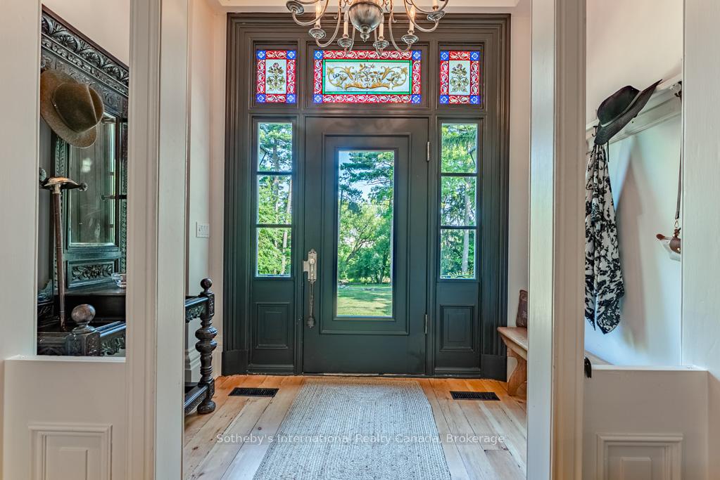 Photo 5 of 22 Hauser Place, Hamilton, Greensville — HOMEH