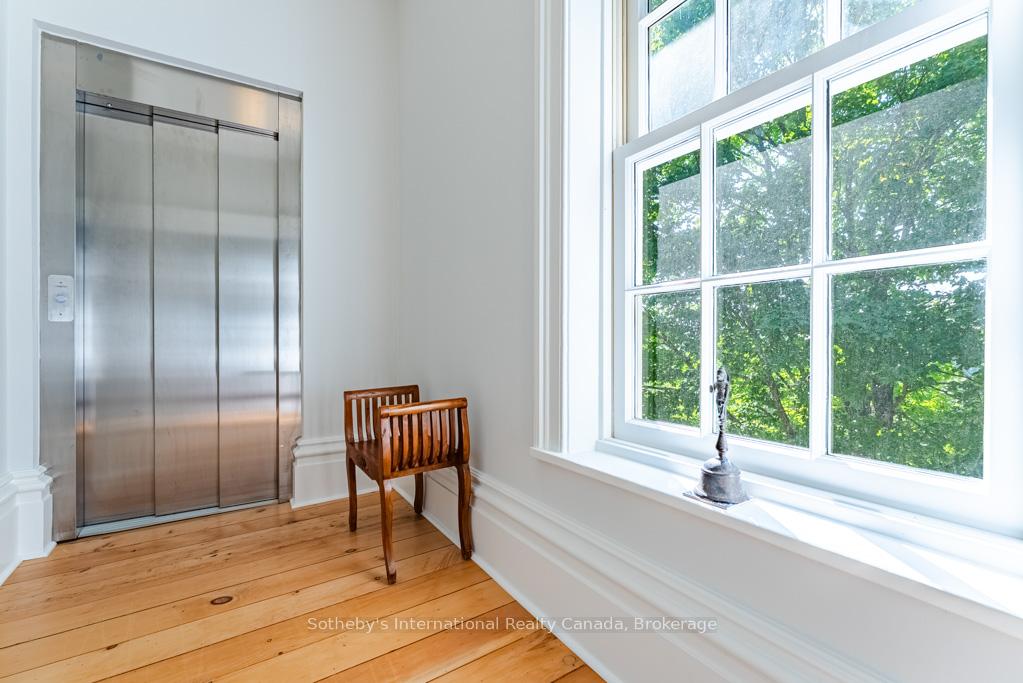 Photo 17 of 22 Hauser Place, Hamilton, Greensville — HOMEH