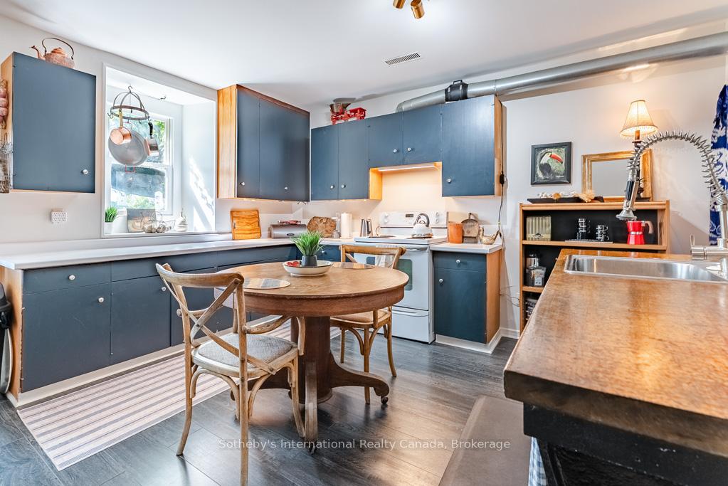 Photo 38 of 22 Hauser Place, Hamilton, Greensville — HOMEH