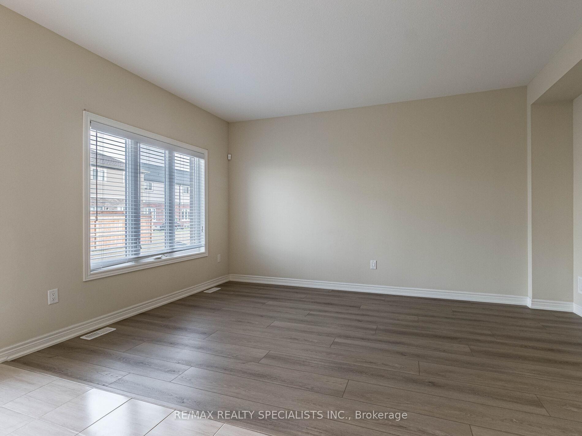 Photo 9 of 120 Sycamore Street, Welland, West Welland — HOMEH