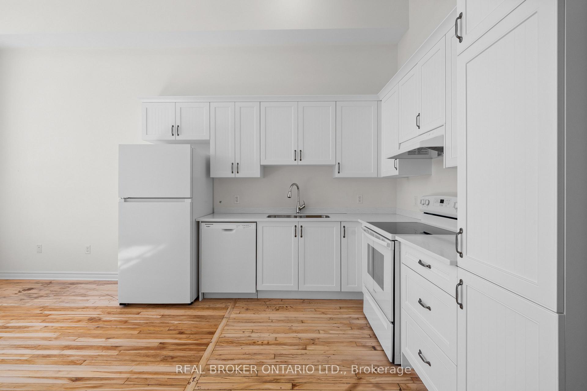 Photo 5 of Unit 212, 150 Mill Street, Carleton Place — HOMEH