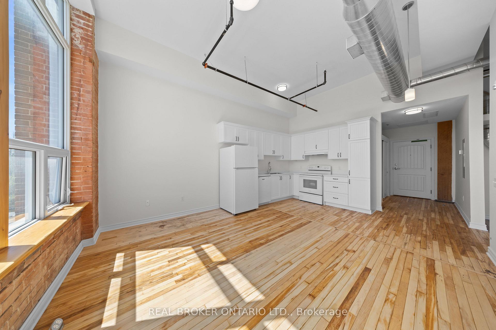 Photo 12 of Unit 212, 150 Mill Street, Carleton Place — HOMEH