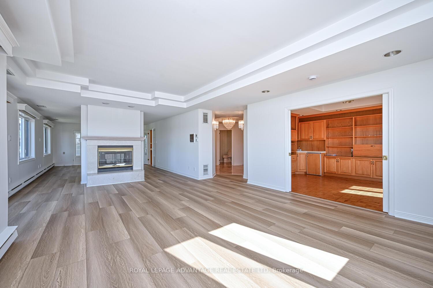 Photo 2 of Unit 401, 10 Armstrong Drive, Smiths Falls — HOMEH