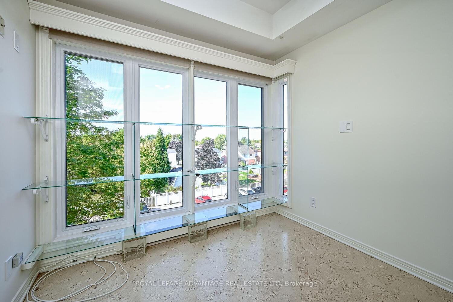 Photo 26 of Unit 401, 10 Armstrong Drive, Smiths Falls — HOMEH
