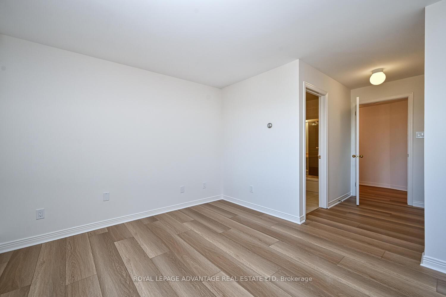 Photo 8 of Unit 401, 10 Armstrong Drive, Smiths Falls — HOMEH