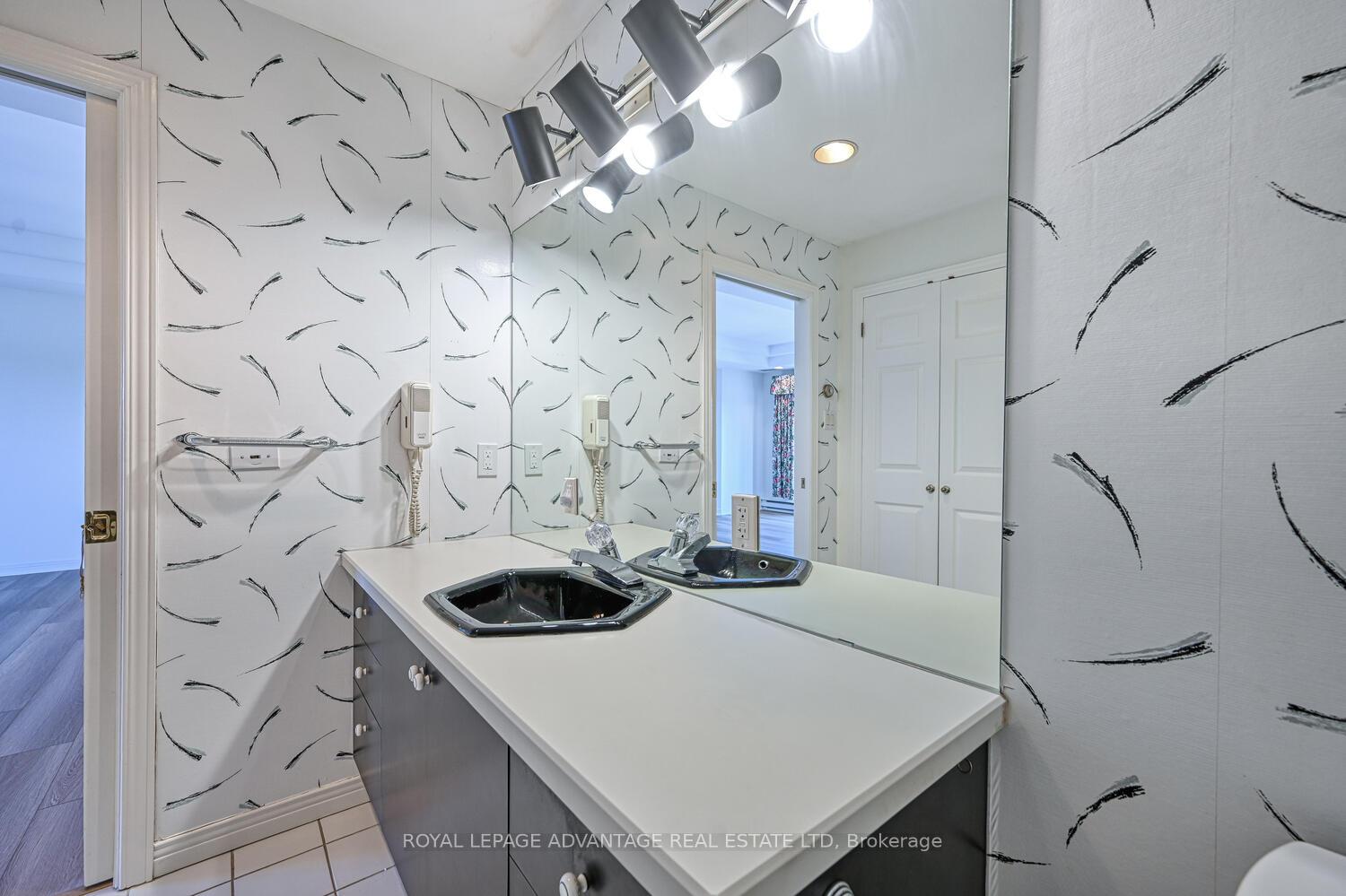 Photo 24 of Unit 401, 10 Armstrong Drive, Smiths Falls — HOMEH