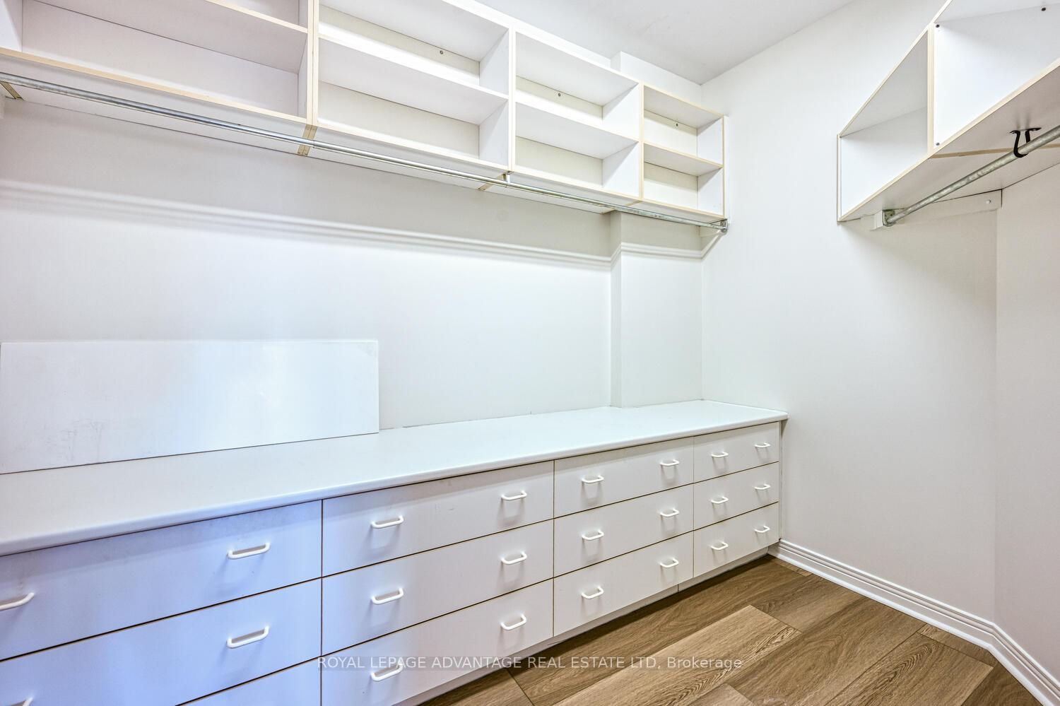 Photo 10 of Unit 401, 10 Armstrong Drive, Smiths Falls — HOMEH