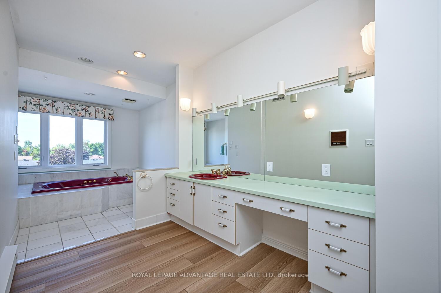 Photo 27 of Unit 401, 10 Armstrong Drive, Smiths Falls — HOMEH