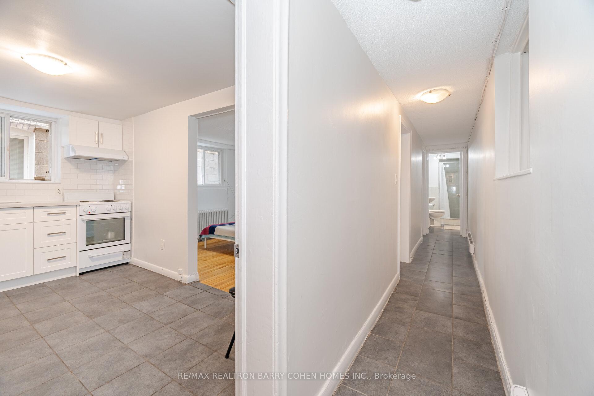 Photo 6 of Unit 1, 475 Winona Drive, Toronto, Humewood-Cedarvale — HOMEH