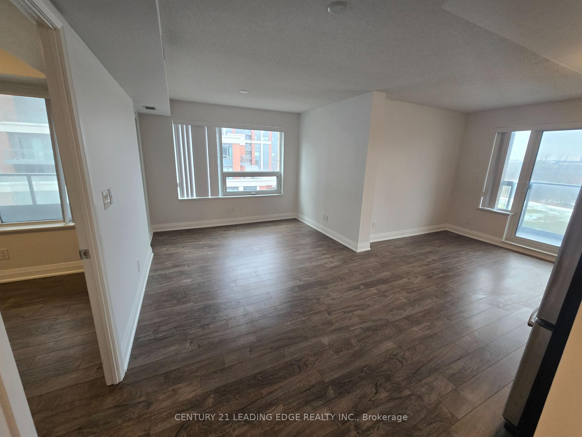 Photo 3 of Unit 611, 18 Uptown Drive, Markham, Unionville — HOMEH