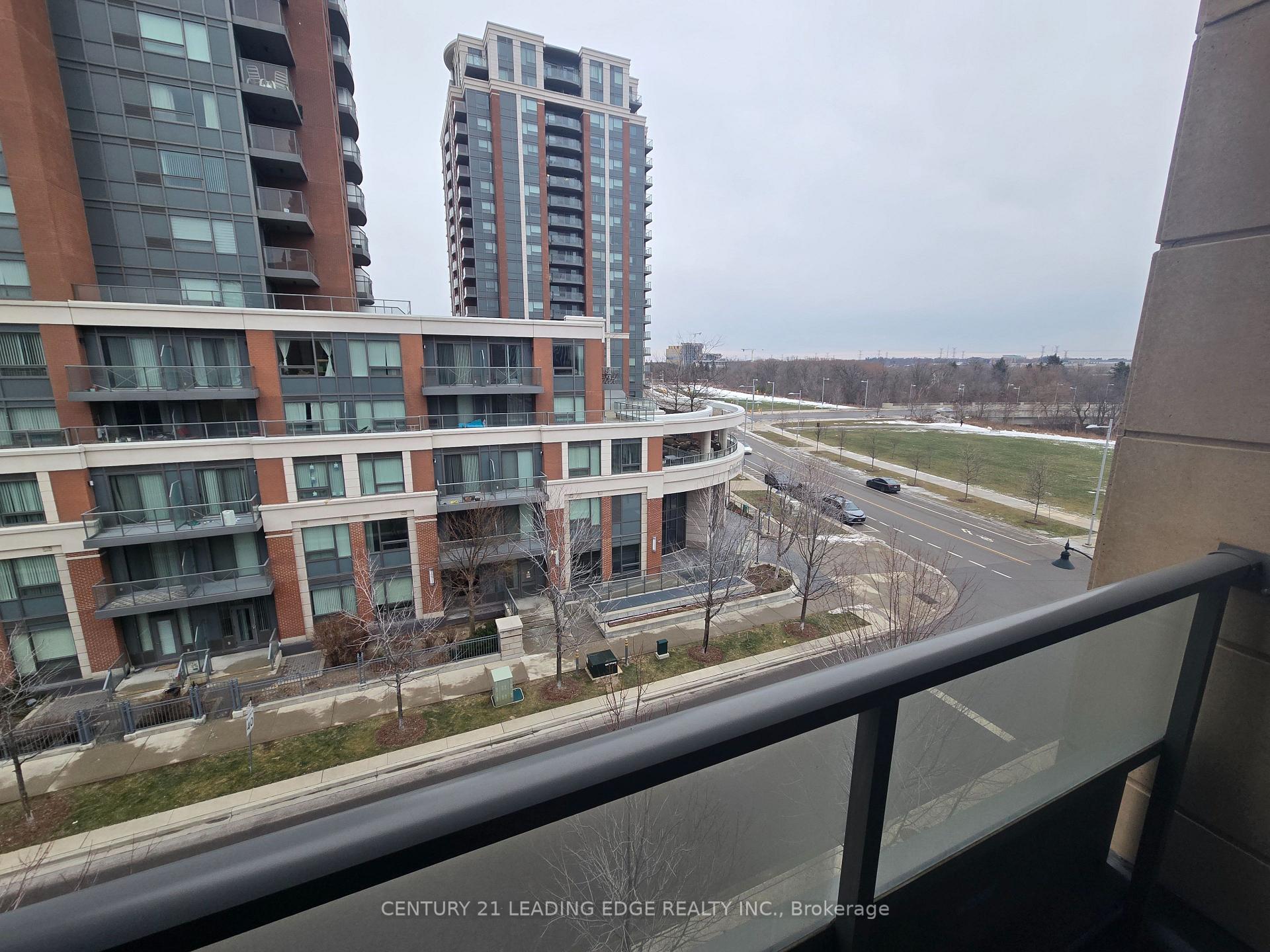 Photo 5 of Unit 611, 18 Uptown Drive, Markham, Unionville — HOMEH