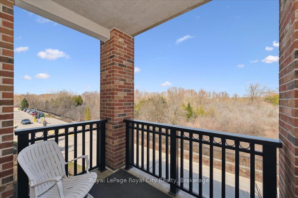 Photo 23 of Unit 212, 71 Bayberry Drive, Guelph, Village By The Arboretum — HOMEH