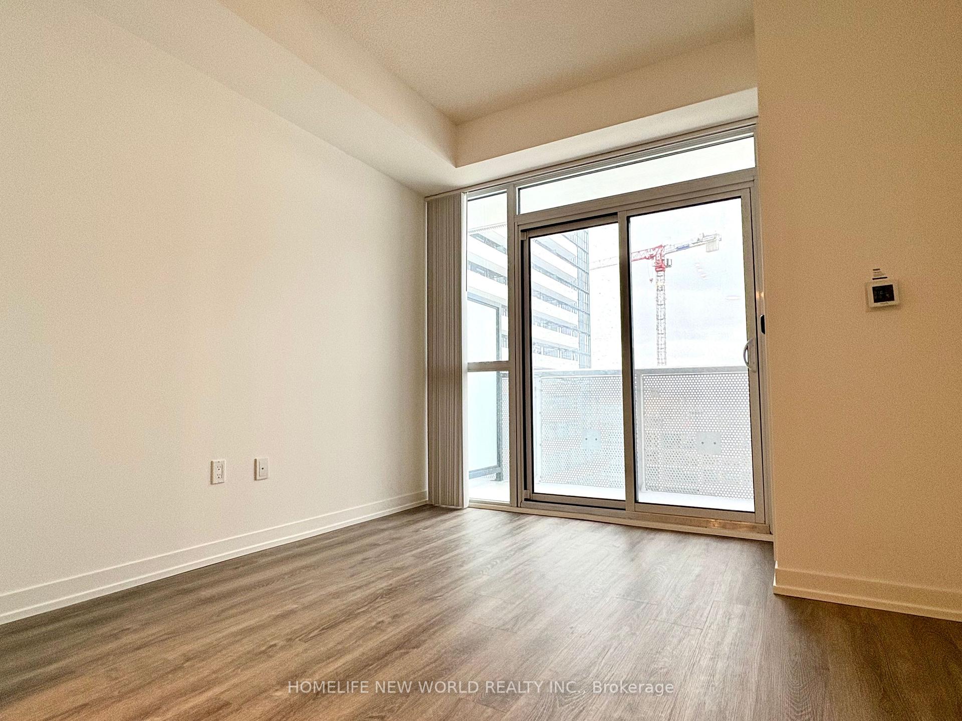 Photo 11 of Unit 711, 8 Interchange Way, Vaughan, Vaughan Corporate Centre — HOMEH