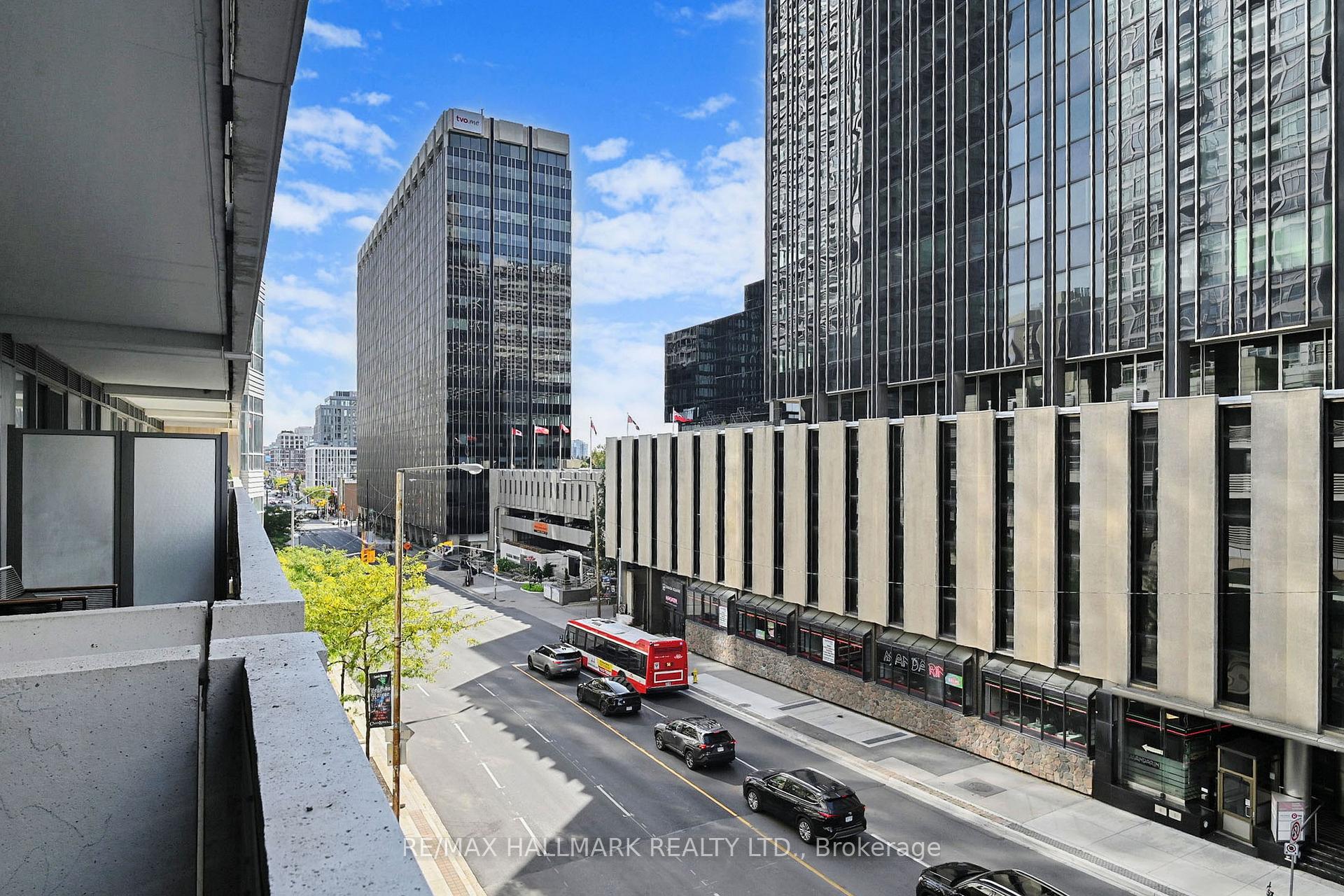 Photo 18 of Unit 313, 2221 Yonge Street, Toronto, Mount Pleasant West — HOMEH