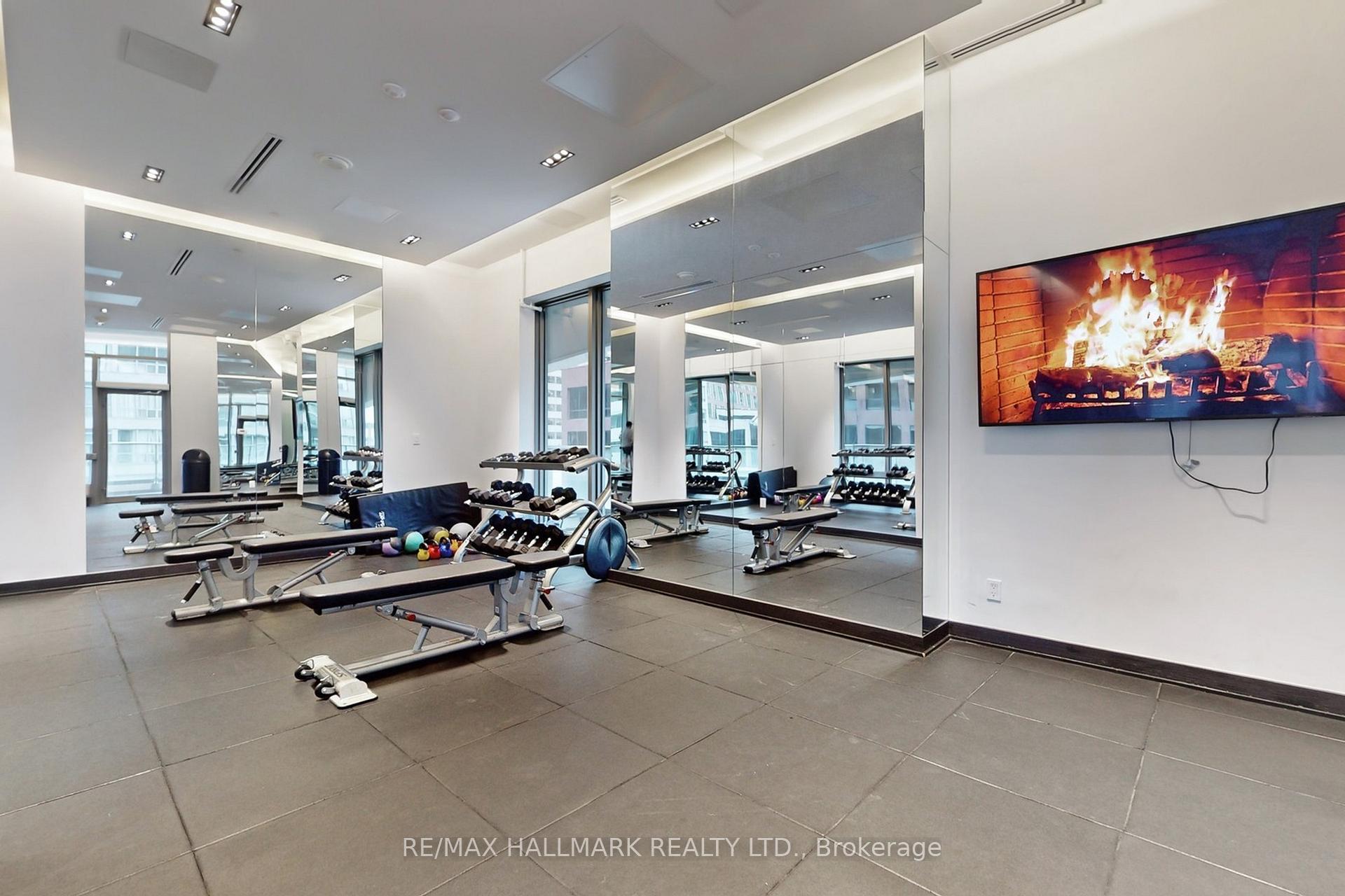 Photo 9 of Unit 313, 2221 Yonge Street, Toronto, Mount Pleasant West — HOMEH