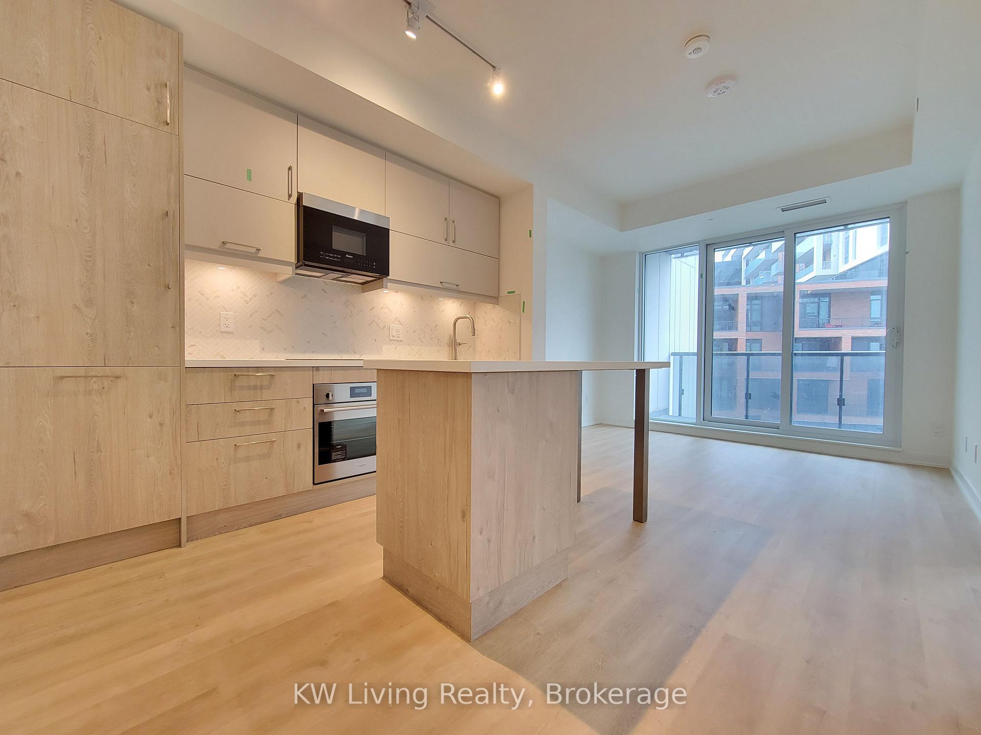 Photo 4 of Unit 902, 292 Verdale Crossing, Markham, Unionville — HOMEH