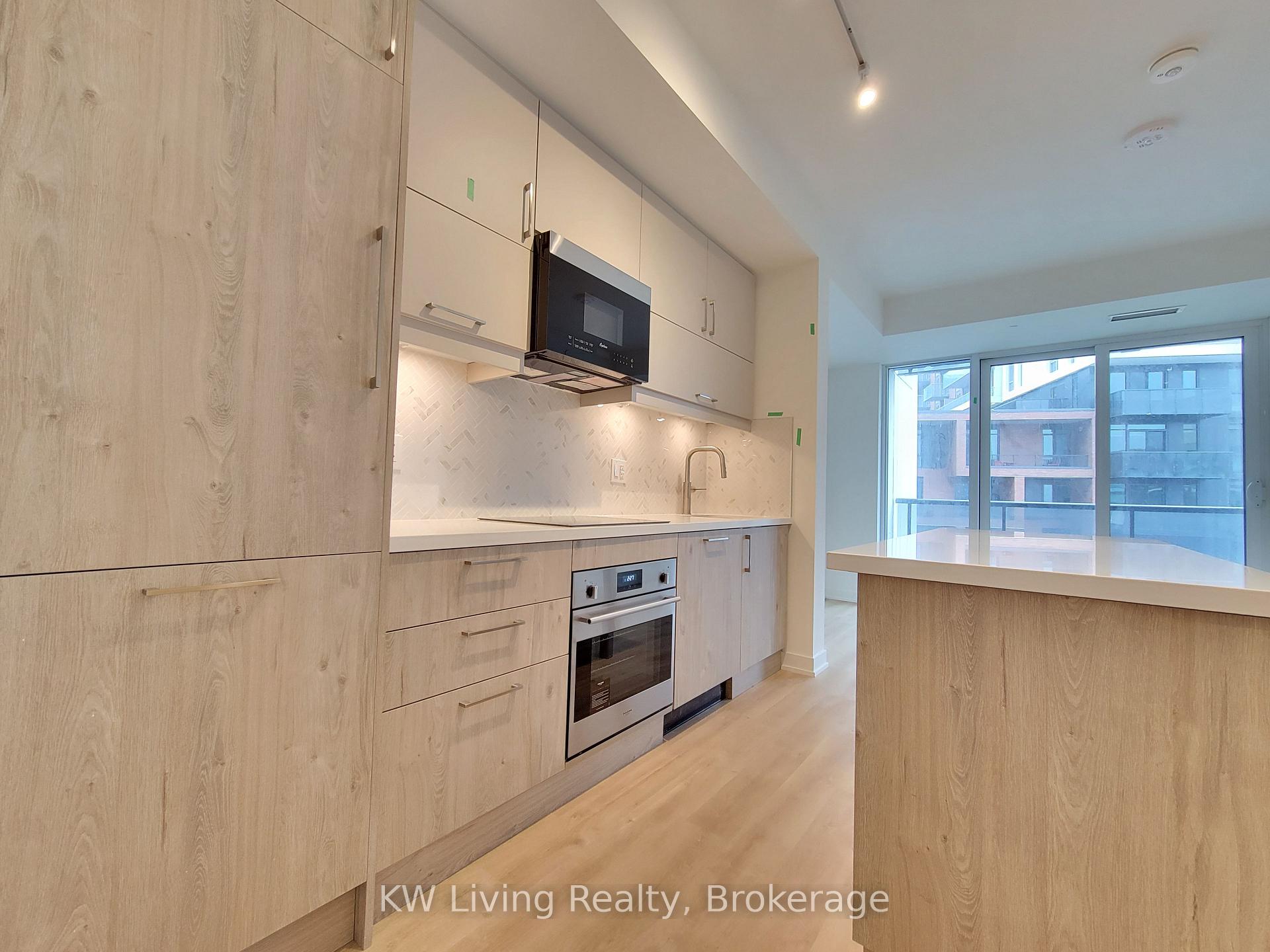 Photo 11 of Unit 902, 292 Verdale Crossing, Markham, Unionville — HOMEH
