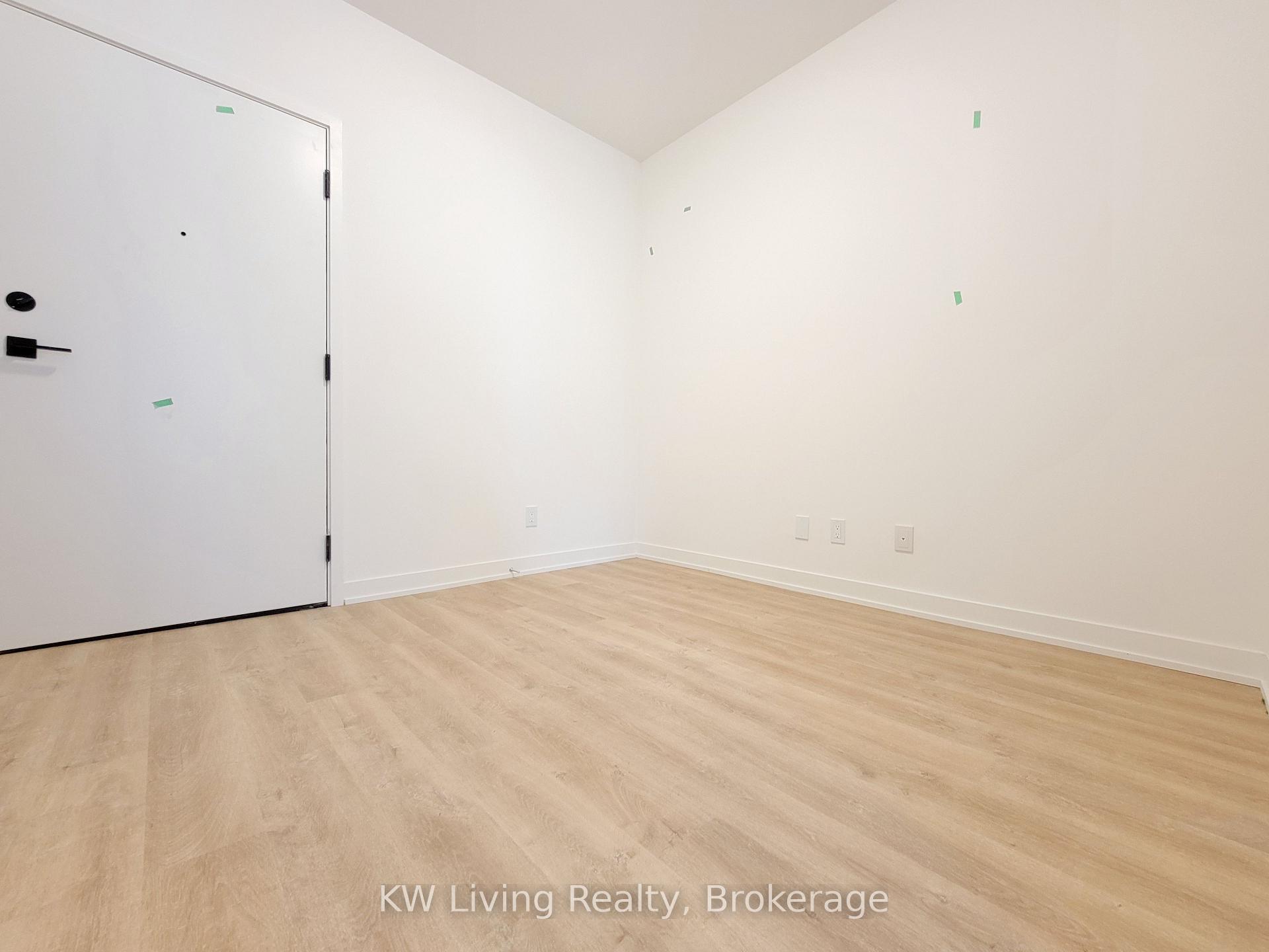 Photo 8 of Unit 902, 292 Verdale Crossing, Markham, Unionville — HOMEH