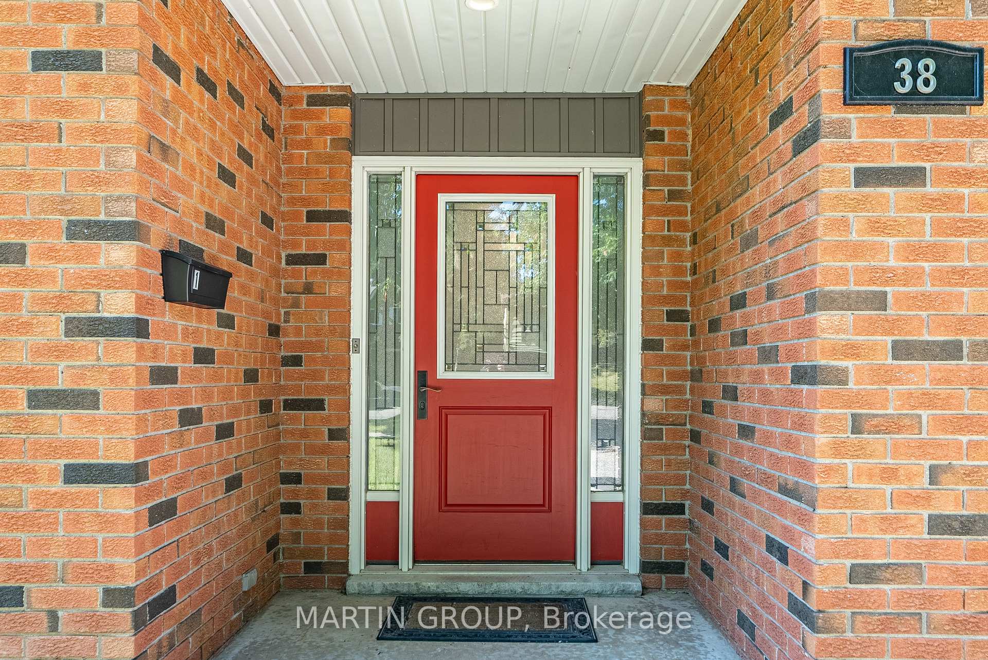 Photo 12 of Unit 1, 38 Black Walnut Drive, Kitchener — HOMEH